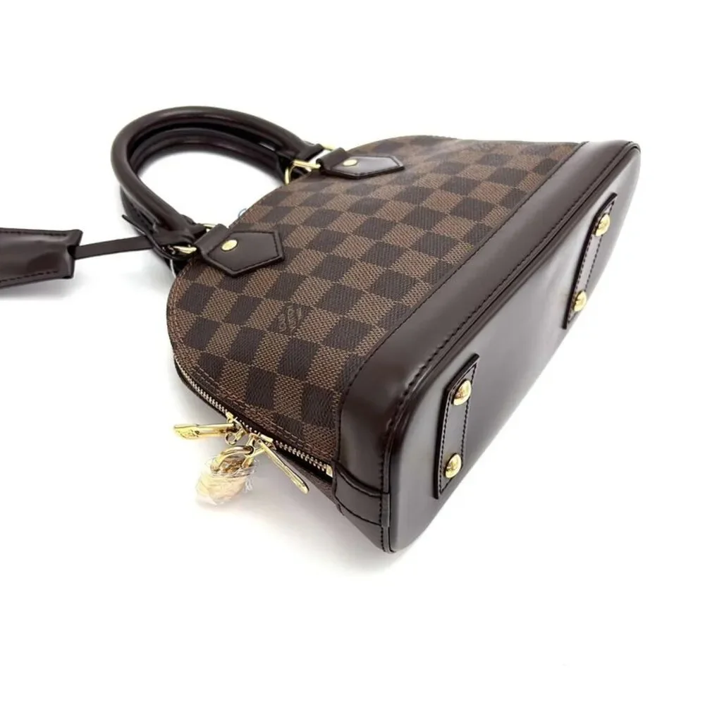 Louis Vuitton Women Pre-Loved Bag Very Good Condition